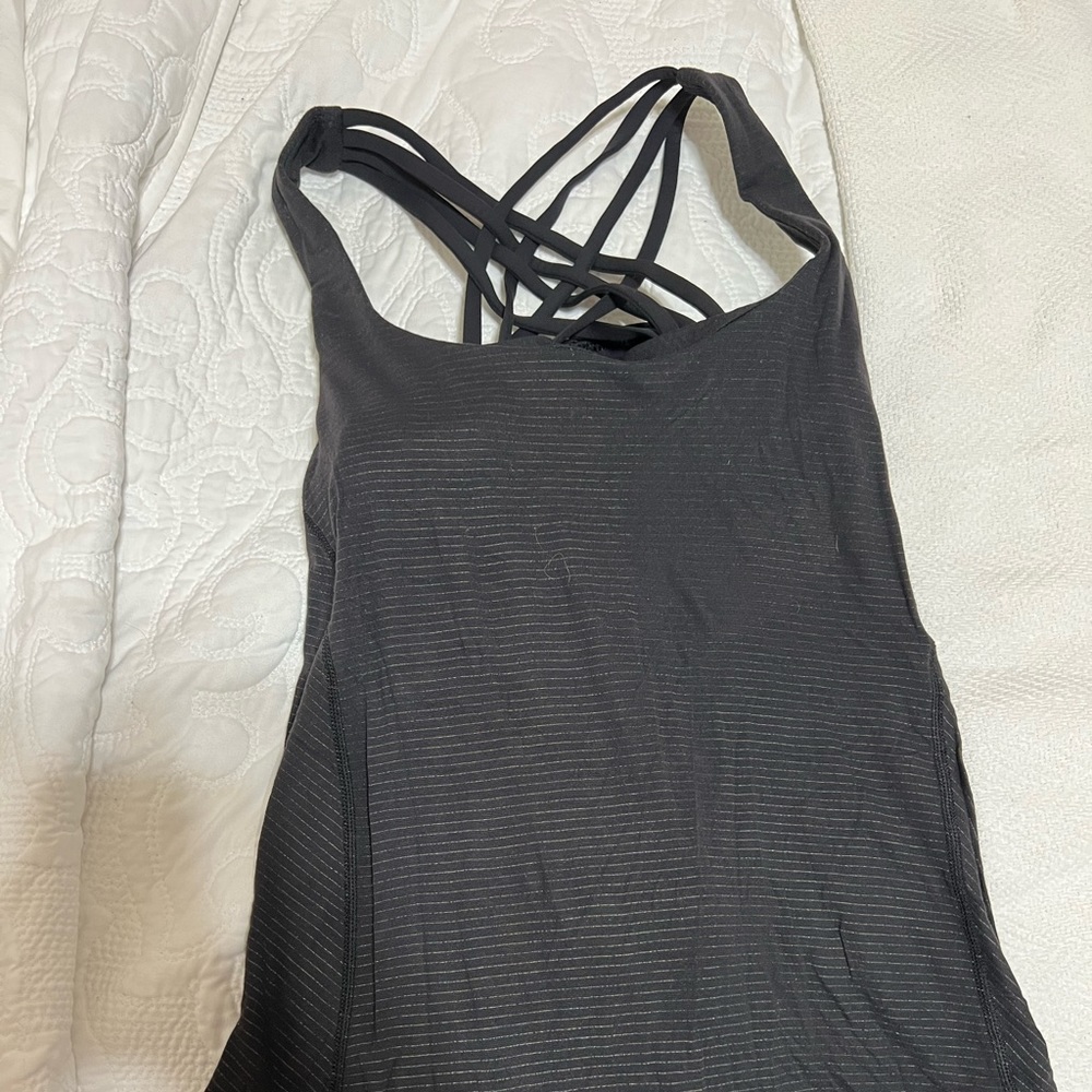 Lululemon tank top